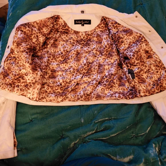 Baby Phat Cream Cropped Leather Jacket with Zipper Details - Picture 6 of 7
